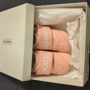Dolce&Gabbana baby shoes pink size 18
